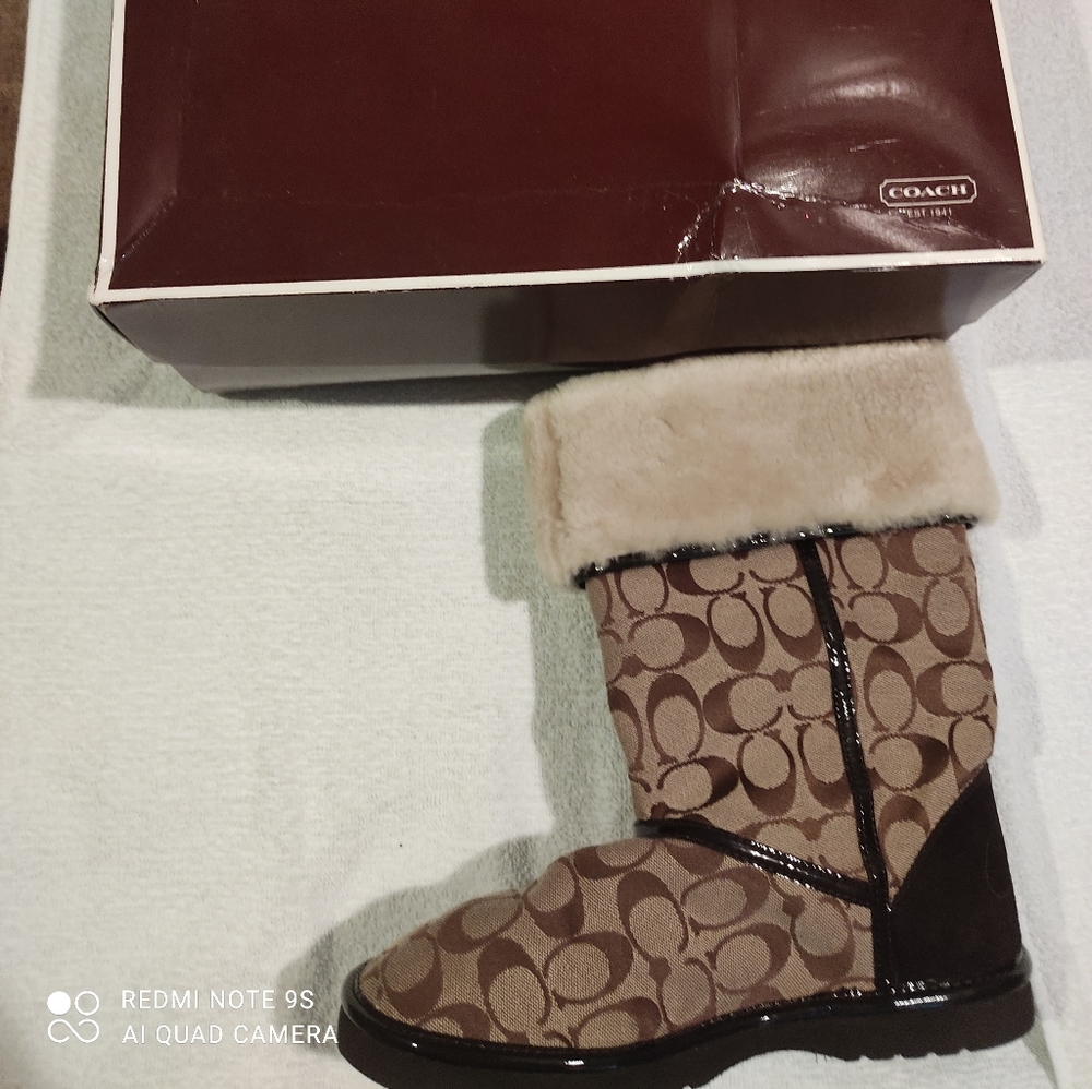 Coach boots
